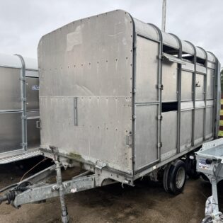 2011 Ifor Williams DP120 10' Livestock Trailer With Sheep Decks