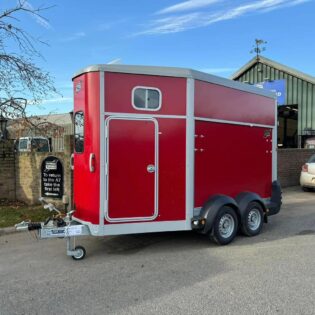 Ifor Williams HB511 Red Horse Trailer