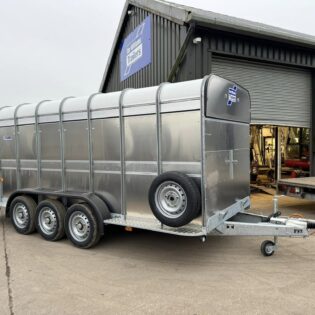 New Ifor Williams TA510 16 x 6 Tri Axle Cattle Only Livestock Trailer with Fold Down Front