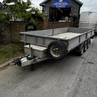 Second Hand 2018 Ifor Williams LM166 Tri Axle Flatbed Trailer with Dropsides