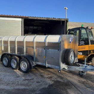 Ifor Williams TA510 14’ x 5’10 Tri Axle Sheep/Calf Trailer with 4’ Headroom