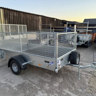 Ifor Williams P8e with 1.3M Ramp and Mesh Sides
