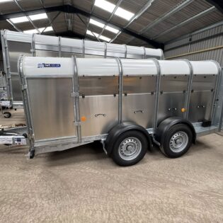 Ifor Williams TA5 10 x 4 Livestock Trailer