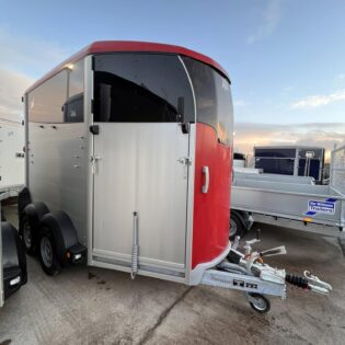 Ifor Williams HBX506 Red Horse Trailer