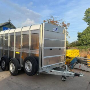 New Ifor Williams TA510 12 x 6 Livestock Trailer with Sheep Decks