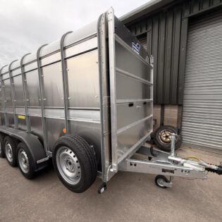 New Ifor Williams TA510 14 x 6 Tri Axle With Sheep Decks