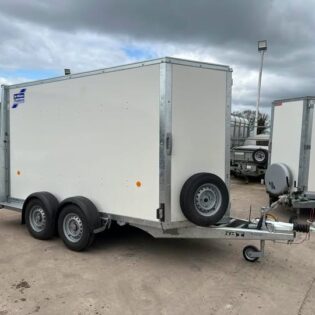 Ifor Williams BV105 Boxvan Trailer with Ramp/Van Doors